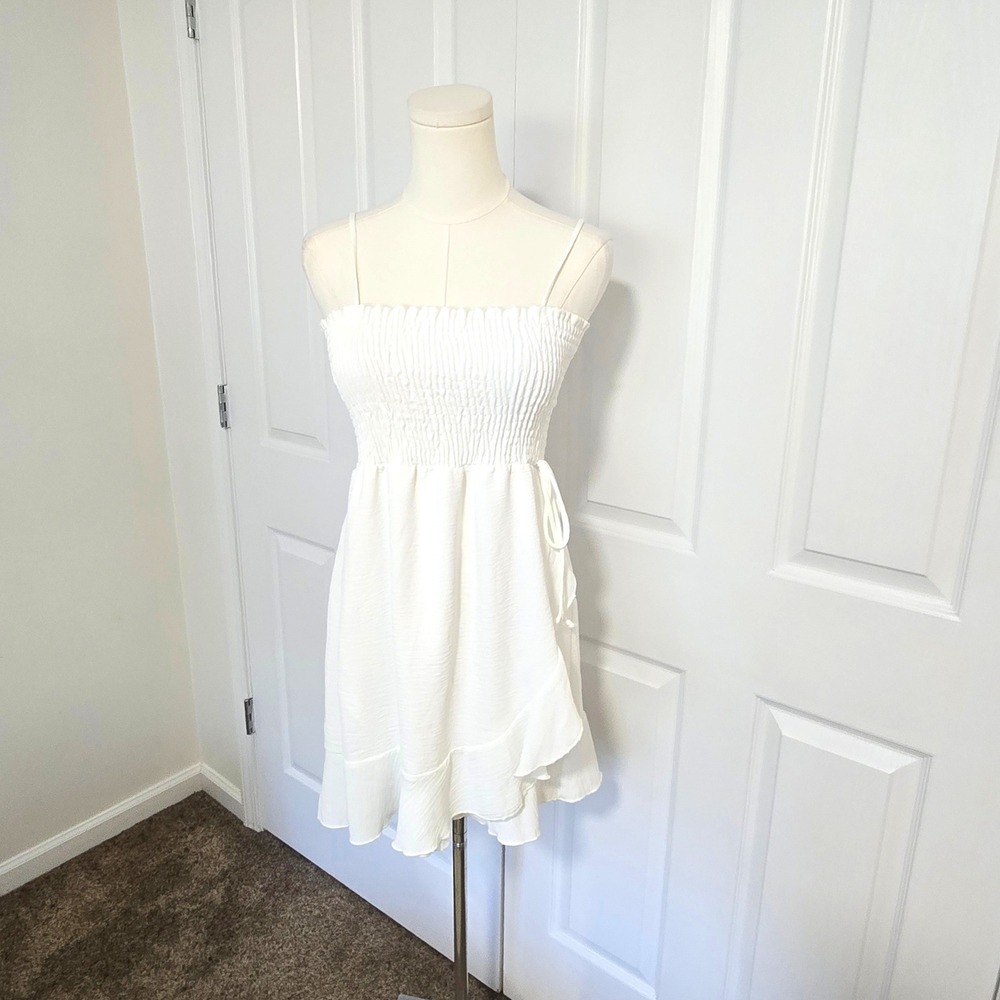 Altar'd State Mini Dress Womens M White Smocked Ruffle Hem Spaghetti Strap